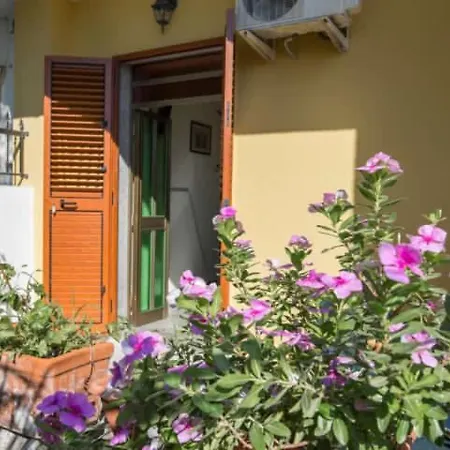 Bed & Breakfast Casa Cosmano 3*