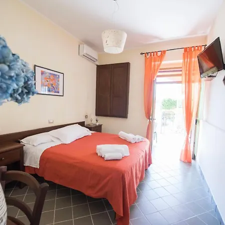 Casa Cosmano 3* Brancaleone Marina