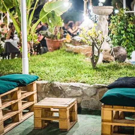 Casa Cosmano Alojamento de Acomodação e Pequeno-almoço 3*