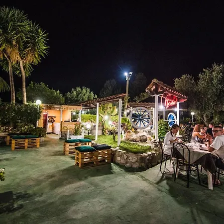 Casa Cosmano Bed & Breakfast 3*