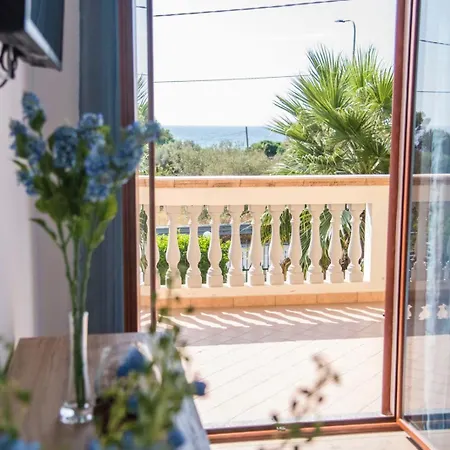 Casa Cosmano Bed & Breakfast Brancaleone Marina