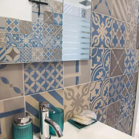 Alojamento de Acomodação e Pequeno-almoço Casa Cosmano Brancaleone Marina