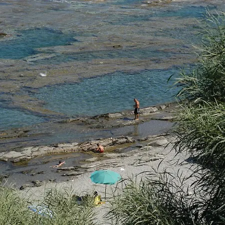 Casa Cosmano Bed & Breakfast Brancaleone Marina