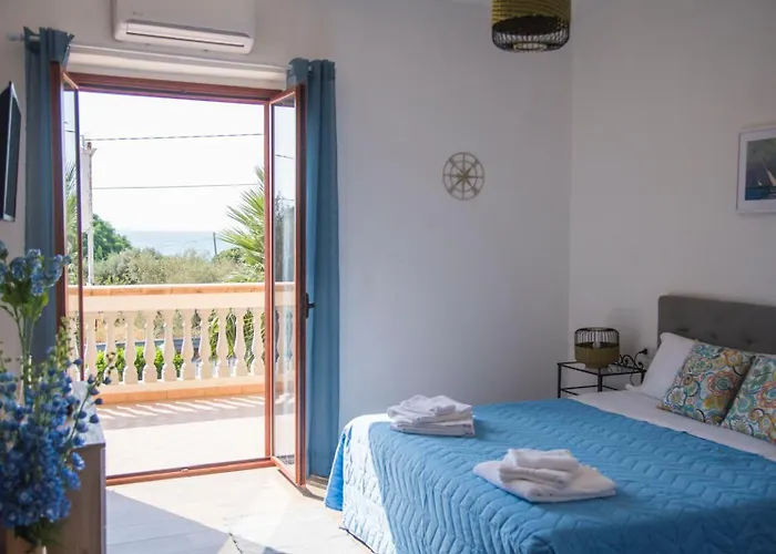 Casa Cosmano לינה וארוחת בוקר ברנקאלאונה מרינה